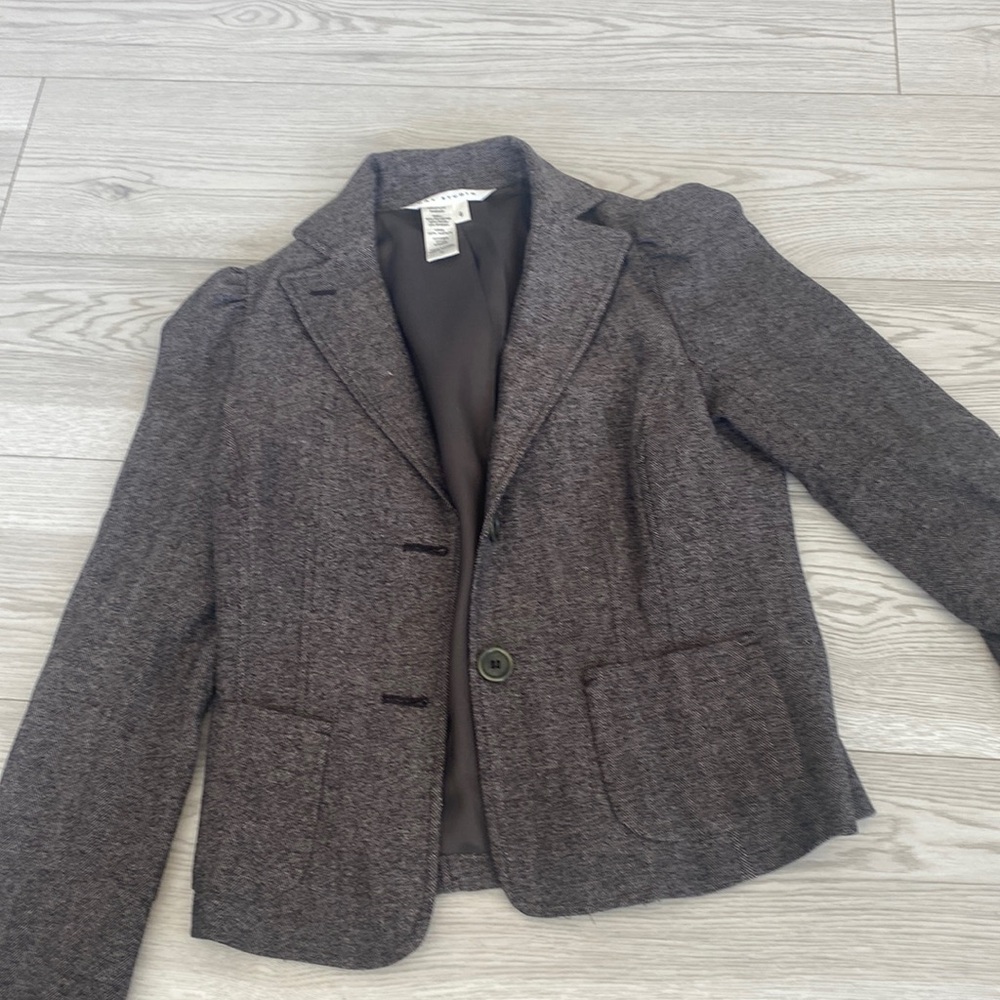 Max Studio brown blazer, perfect for corporate environment